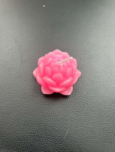 Rhuburb flower Candle