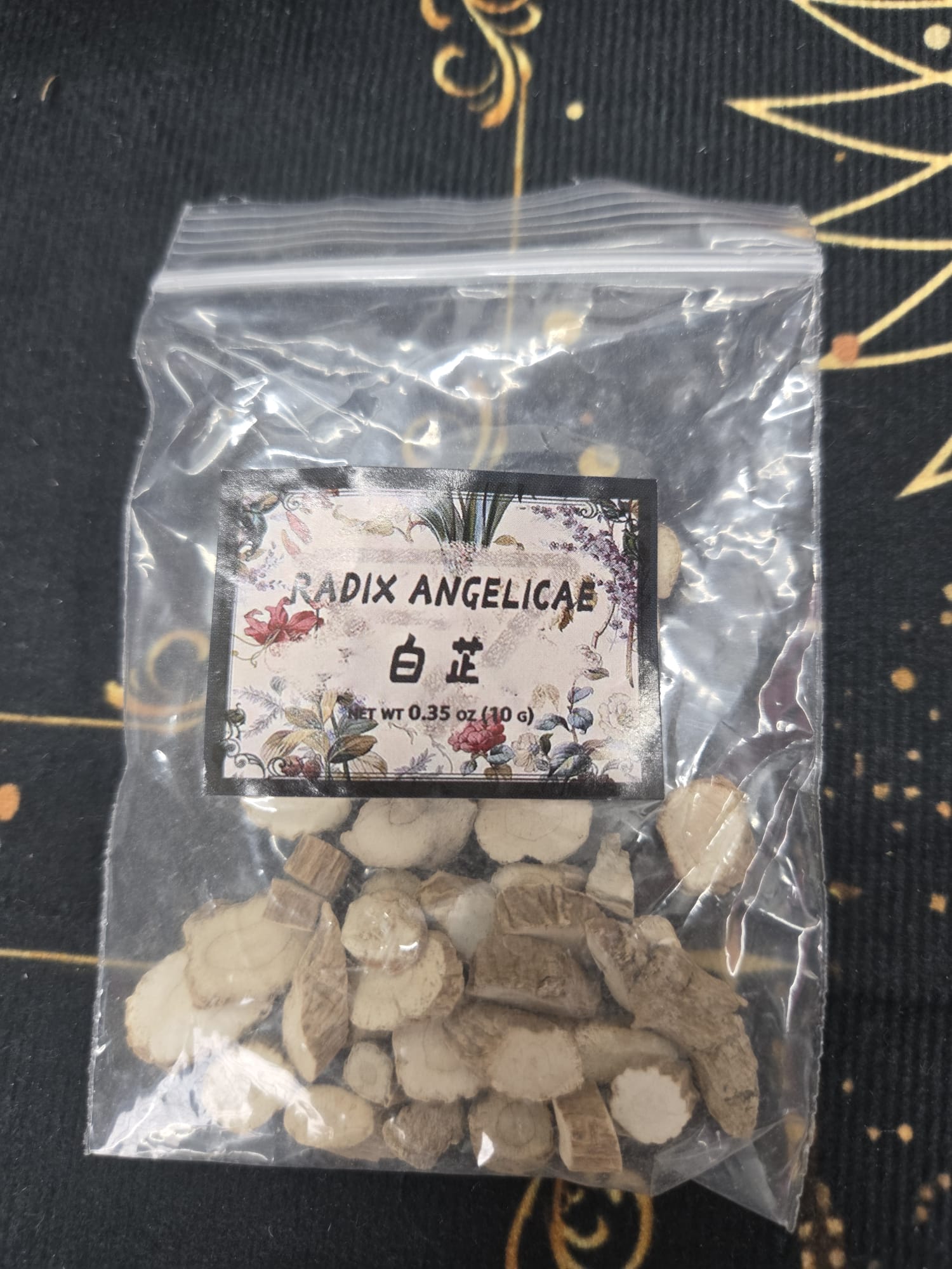 radix-angelicae-root-premium-herbal-medicine-10g